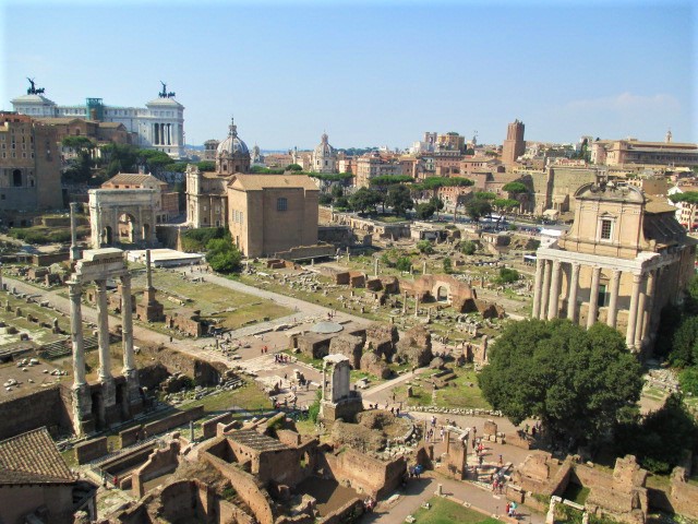 rome-roman-forum-views