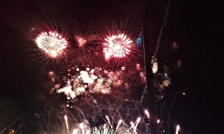 edinburgh-new-year-fireworks