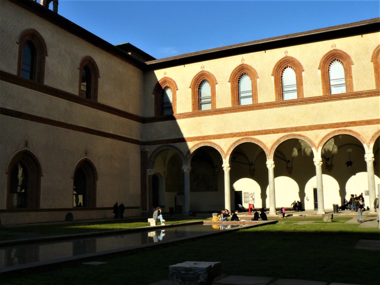 milan-castello-courtyard
