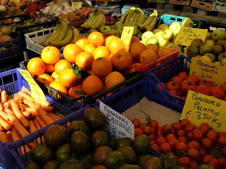 rome-fruit-and-veg-market