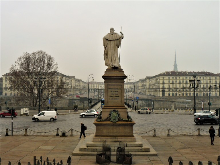 turin-chiesa-della-gran-madre-di-dio-view