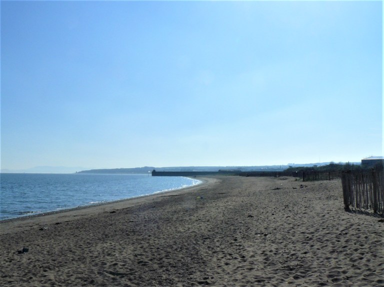 Kirkcaldy beach 3