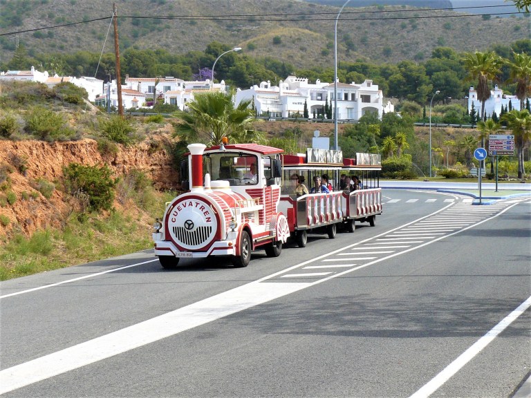 red nerja train