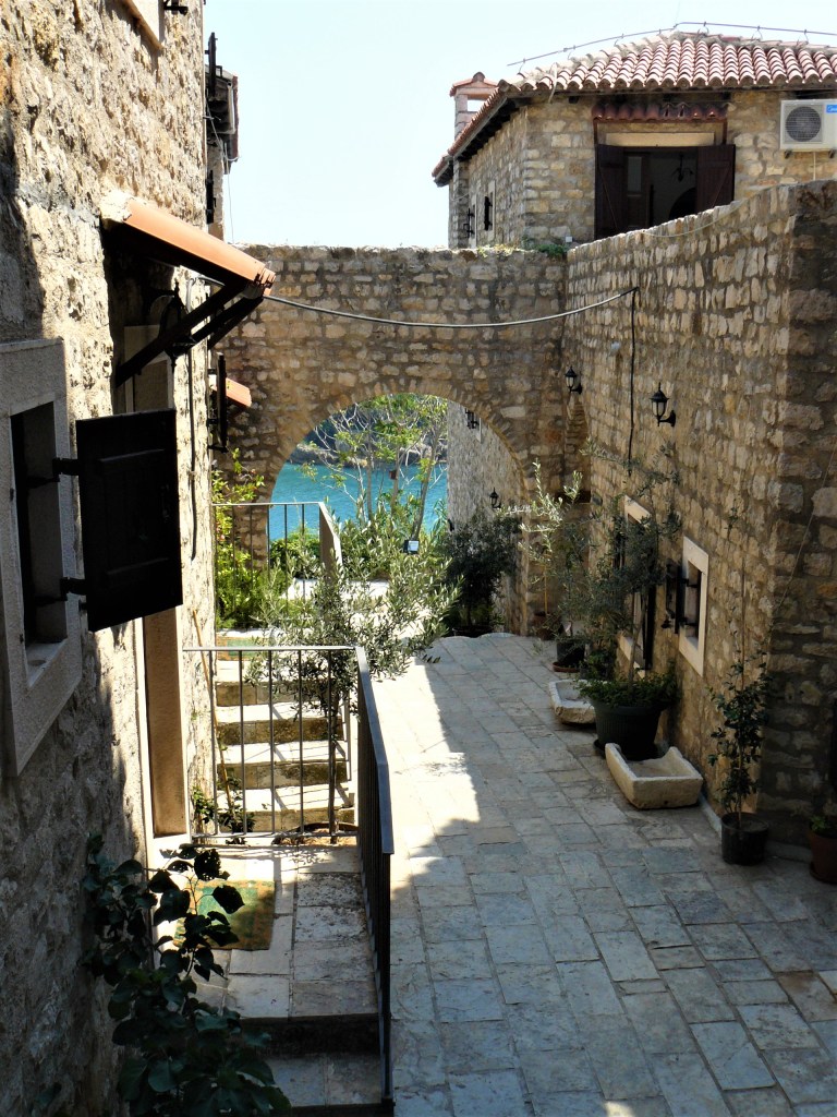 10 montenegro ulcinj town