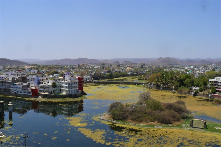 udaipur lake 1