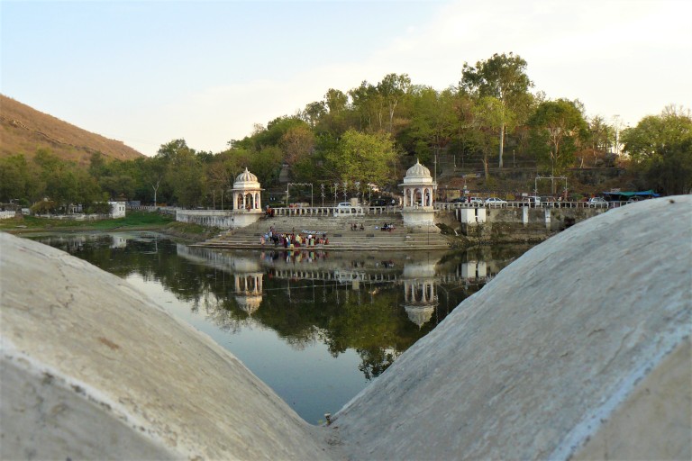 udaipur lake 2