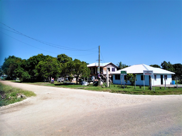 Belize San Ignacio Santa Familia 6